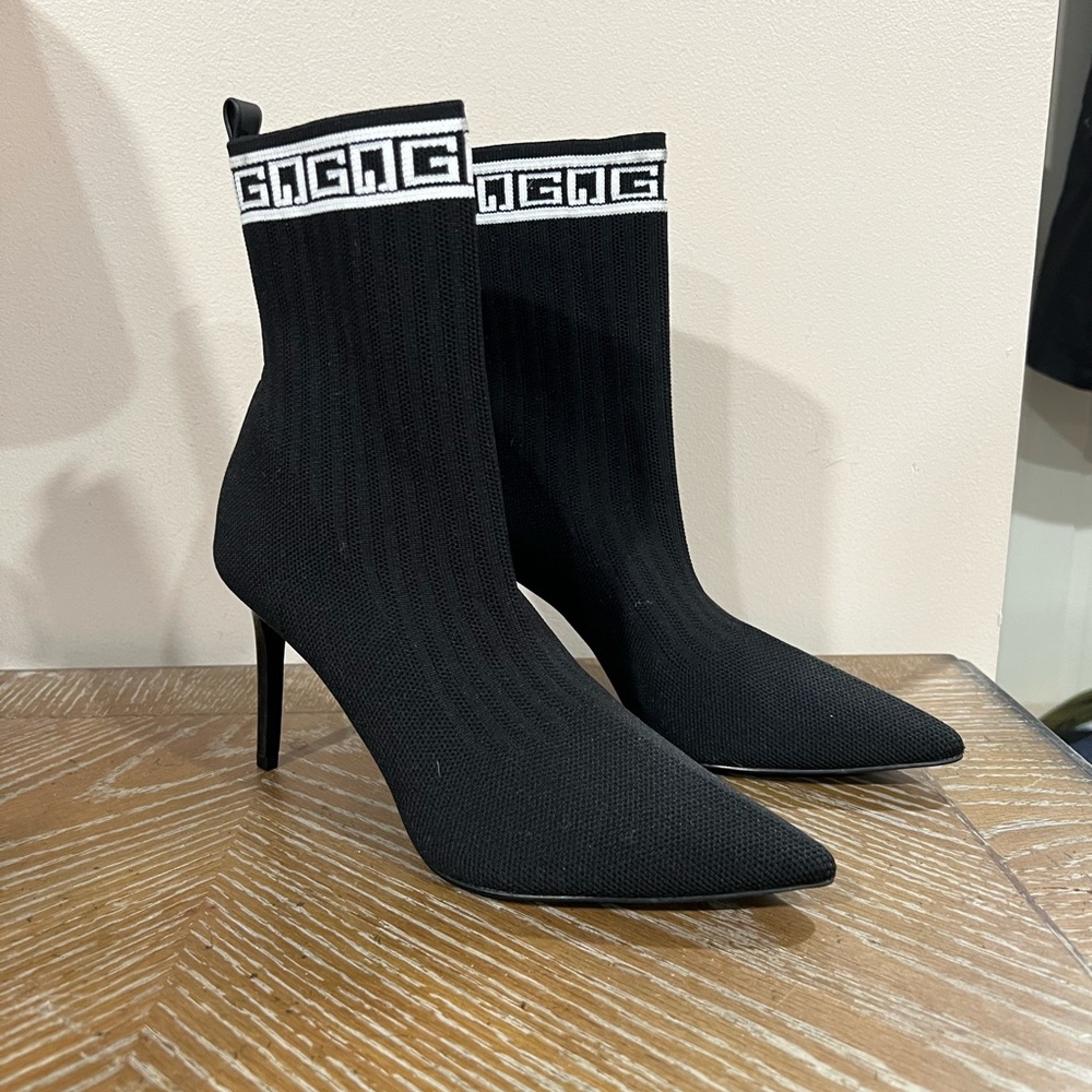 GUESS Knit sock stilettos 👠